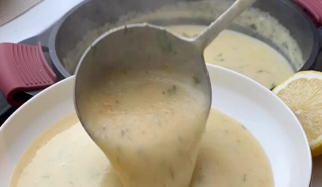 sutlu karnabahar corbasi tarifi